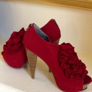 Red Velvet Pumps
